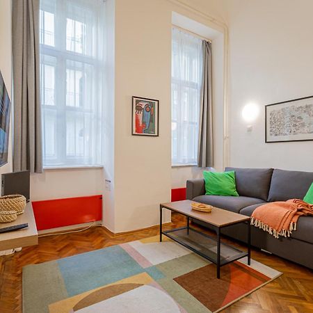 Dorotea - Cosy Home In The Heart Of Budapest Exterior photo