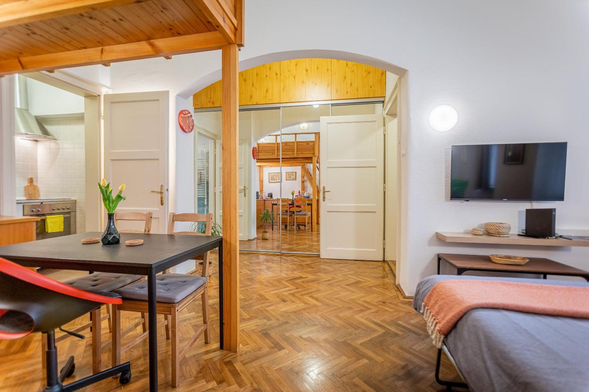 Dorotea - Cosy Home In The Heart Of Budapest Exterior photo
